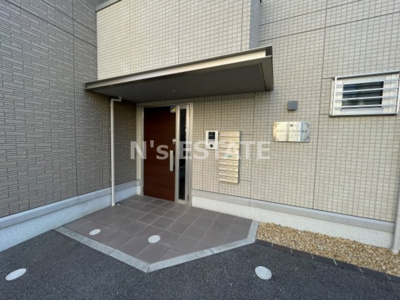 【エントランス】 | ラ・メゾンアンソレイエ板宿