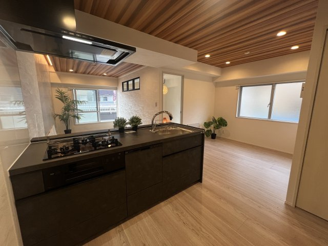 納得のリフォーム！満足の立地！【綱島ダイヤモンドマンション】のキッチン|お料理しやすいキッチンです