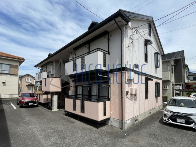 リヴェール高沢Aの外観