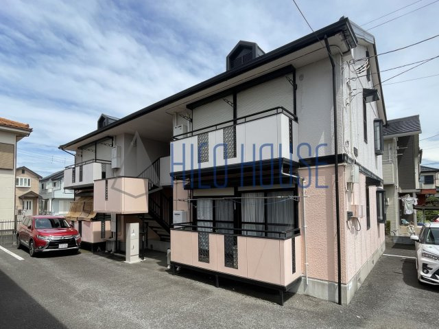 リヴェール高沢Aの外観