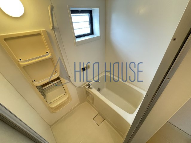 リヴェール高沢Aの浴室