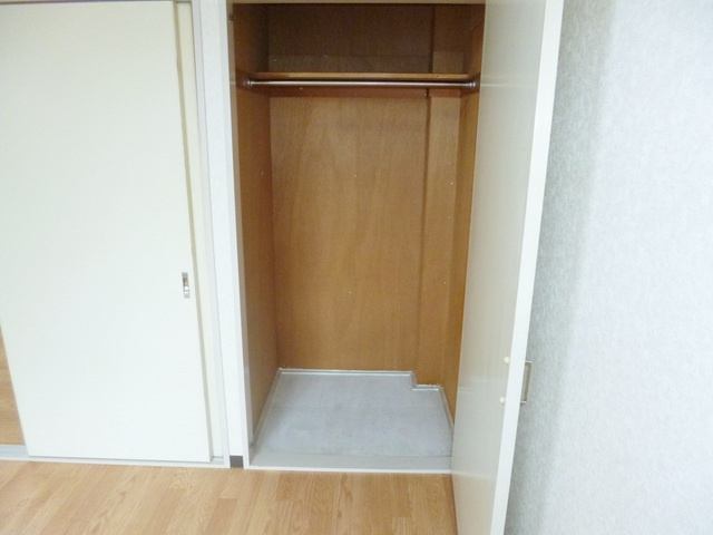 メゾンＳＫの収納|両部屋に収納付いてます。