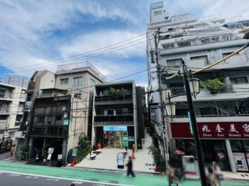 AZALEA COURTの展望