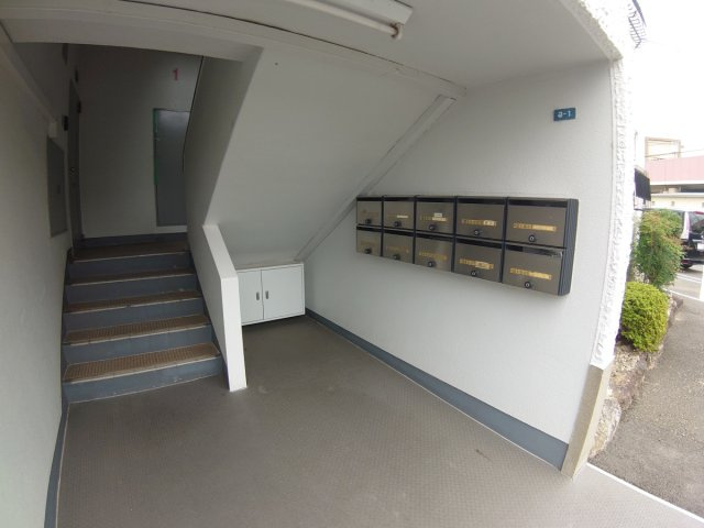 【エントランス】 | シャンボール八王寺