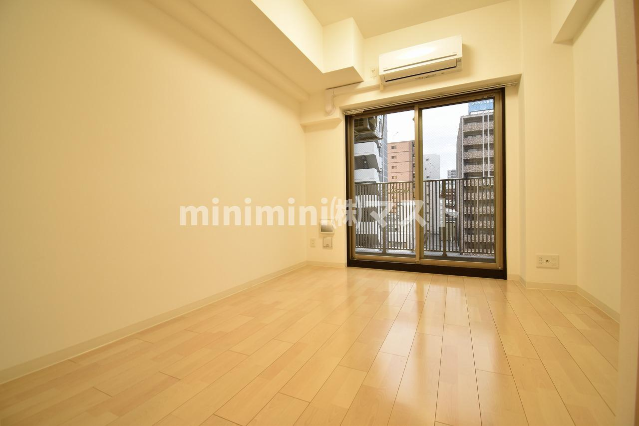 アーデンタワー本町イーストの居間・リビング