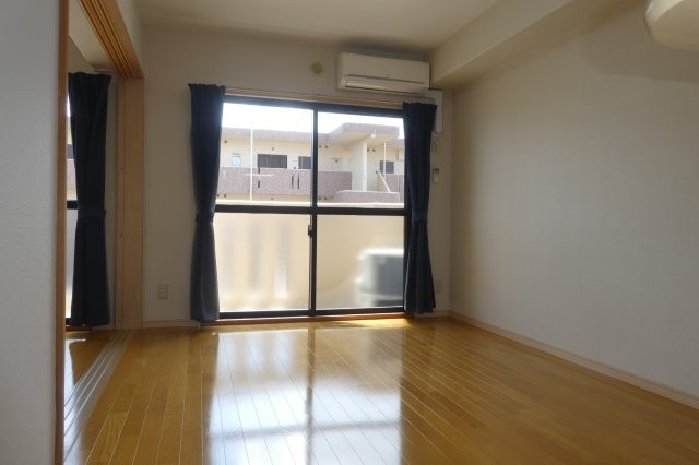 コンフォートⅠの居間・リビング