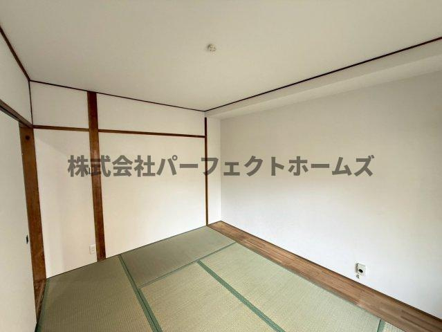 緑町戸建8　賃貸の和室|きれいな和室です