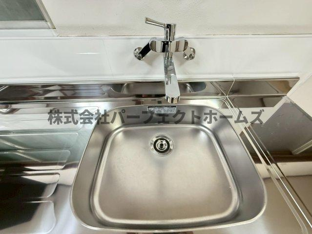 緑町戸建　賃貸のキッチン|使いやすいキッチンです