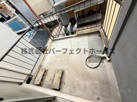 緑町戸建　賃貸のバルコニー|バルコニーがあります