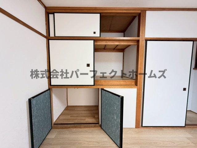 緑町戸建8　賃貸の収納|十分な収納スペースがあります