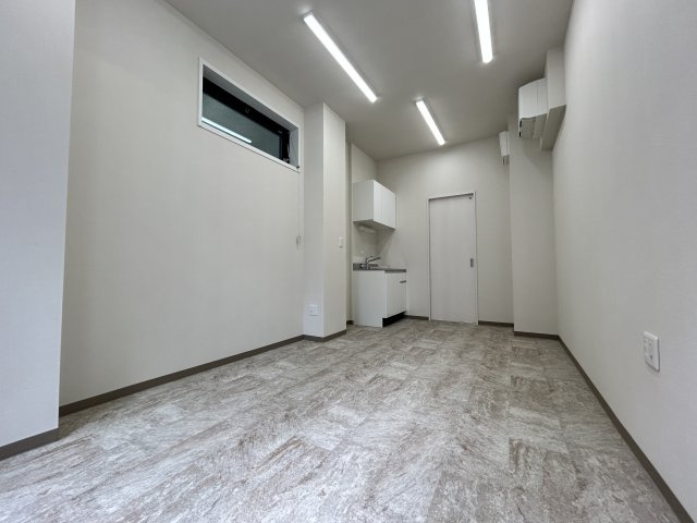 リオン　セレーナの内装