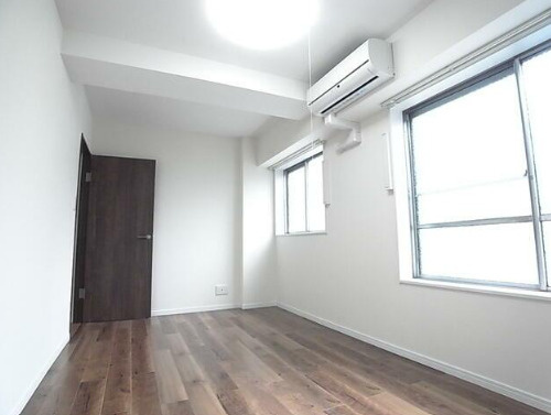 YDビルディングの寝室