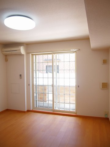 サンメゾンⅠの居間・リビング