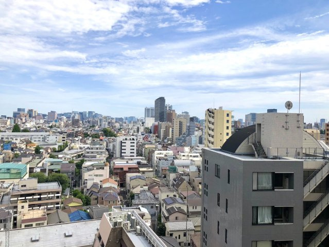 朝日白山マンションの展望