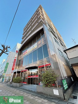 ディージービル小牧中央の外観