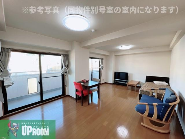 ディージービル小牧中央の居間・リビング