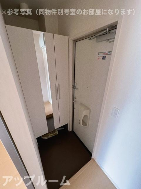 メゾンドールの玄関