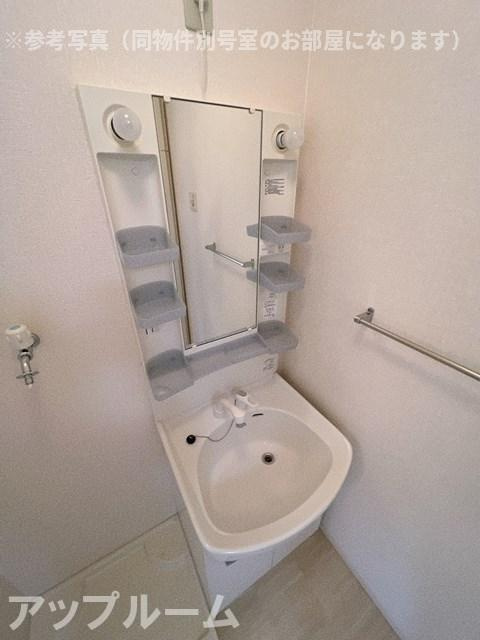 メゾンドールの洗面所