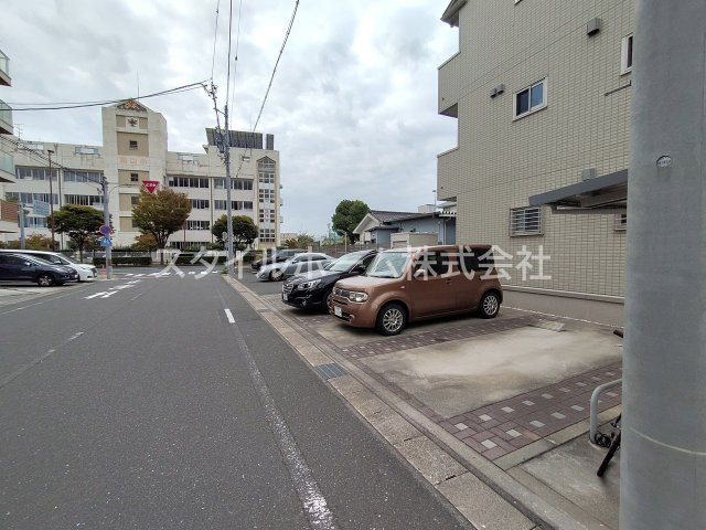 Ｇｒａｃｅ　Ｍｏａｔの駐車場