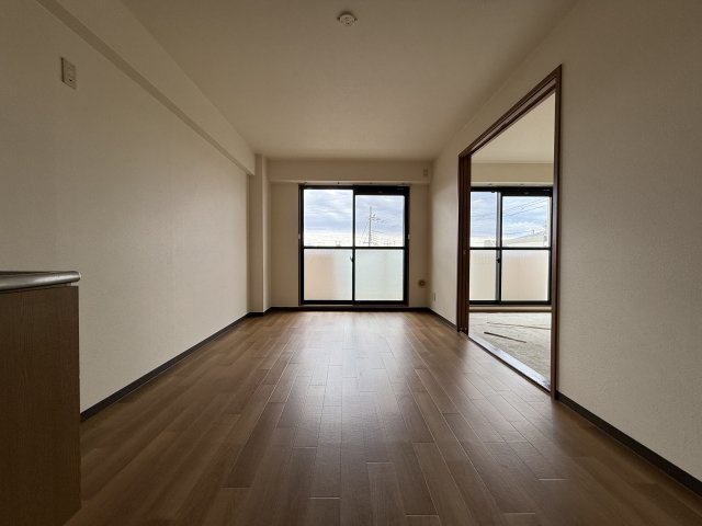 リブェール神田Ⅲの居間・リビング