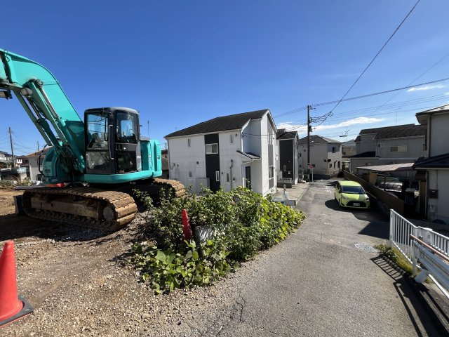 『八王子市新築戸建て』八王子市川口町1497-22【仲介手数料無料】　９１期の前面道路含む現地写真