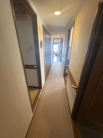 【内装】 | ファミール百間川 | ♦廊下♦
