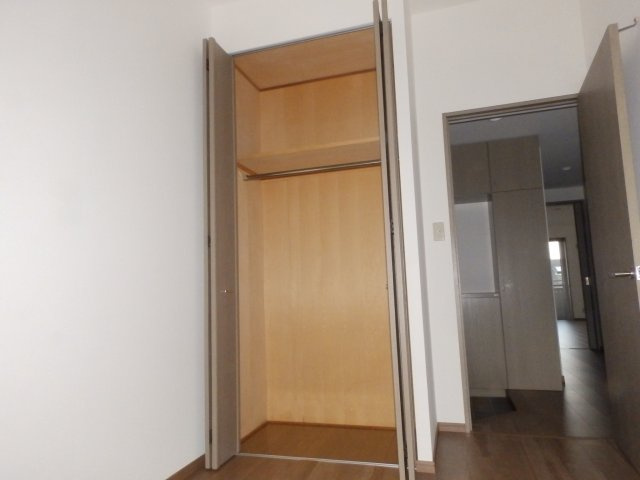 リエゾン楠丘の収納