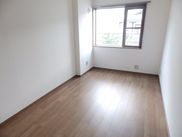 リエゾン楠丘の居間・リビング