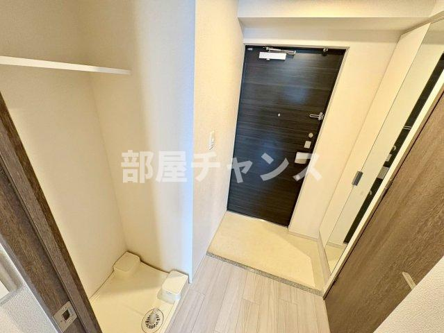 プレサンス葵デュリスの玄関