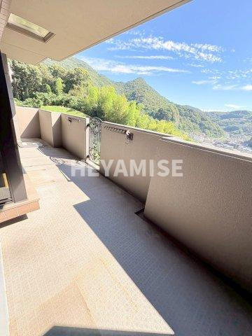 コアマンション長崎ガーデンヒルズ　ウエストウイングのバルコニー