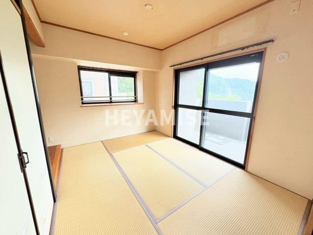 コアマンション長崎ガーデンヒルズ　ウエストウイングの和室