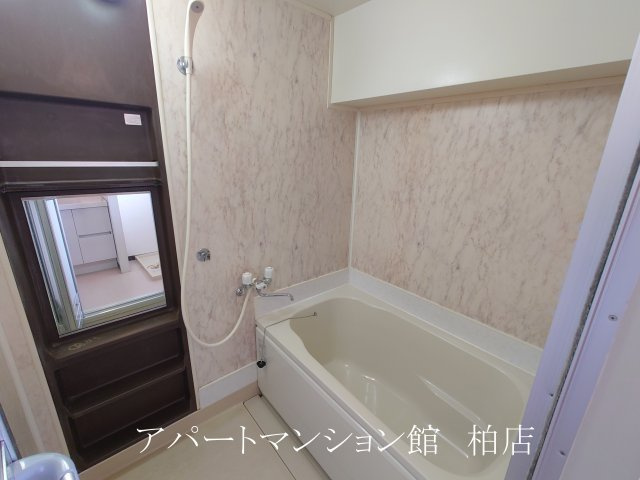トーカン柏キャステールの浴室