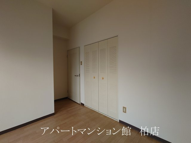 トーカン柏キャステールの洋室