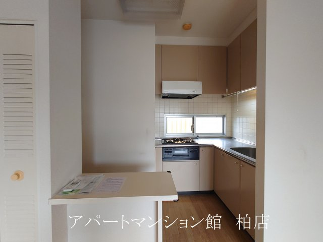 トーカン柏キャステールのキッチン