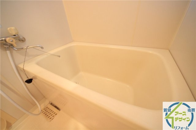 セジュールの里　橋本の浴室