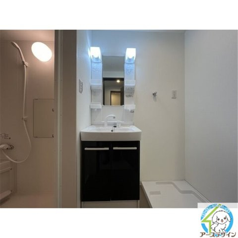 ジーメゾン大久保ルミナスの洗面所|パース写真