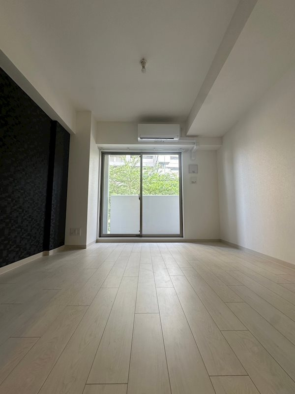 CREST　TAPP　神戸三宮の洋室