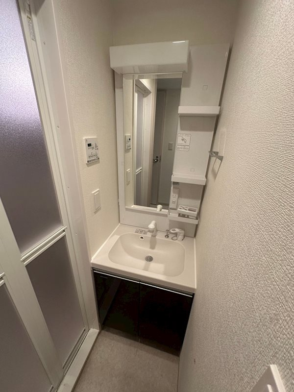 CREST　TAPP　神戸三宮の洗面所