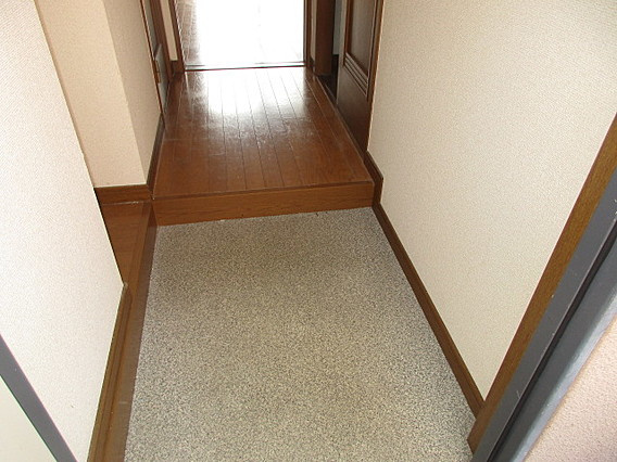 メゾン・ド・ソレイユの玄関