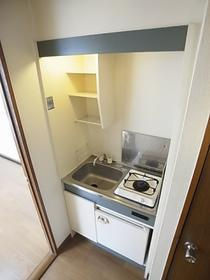 ハイジ岡本２のキッチン