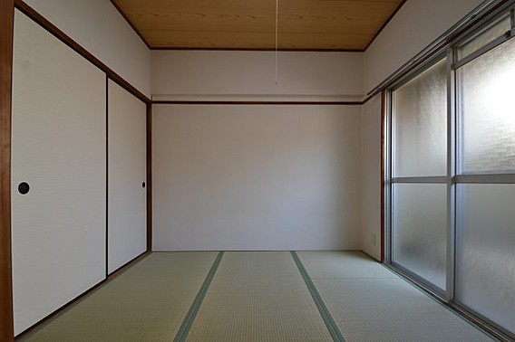 マツヤパークマンションの居間・リビング