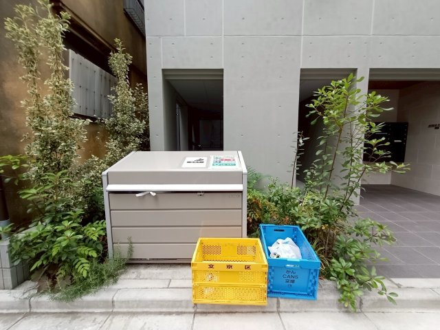 敷地内ゴミ置き場