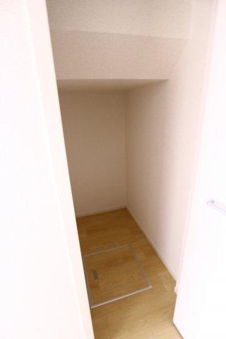 メゾン・ド・カルムⅥの収納