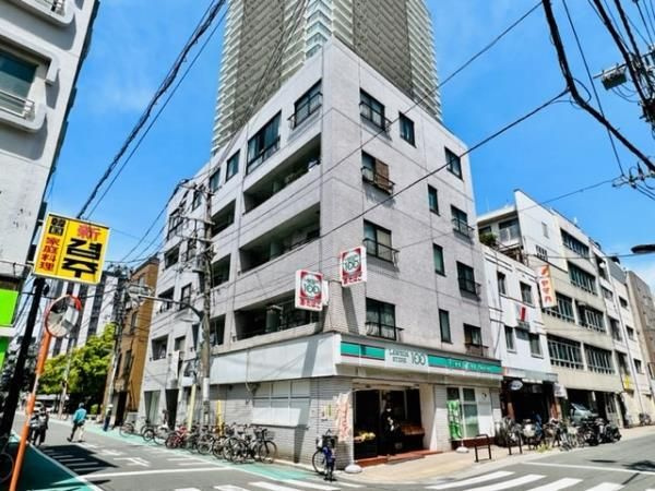 長縄ビルの外観