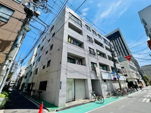 長縄ビルの外観