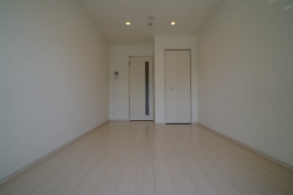 【内装】 | リブリ・ヴァン・リヴェール