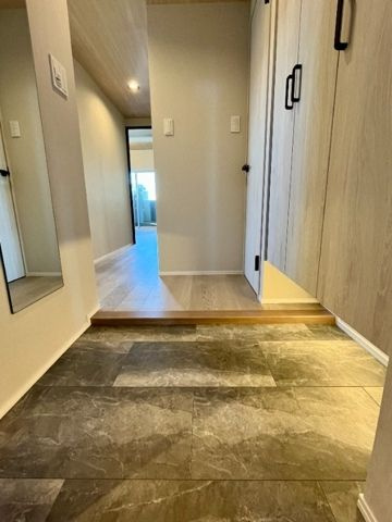 レジディア新御茶ノ水の玄関