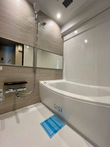 レジディア新御茶ノ水の浴室
