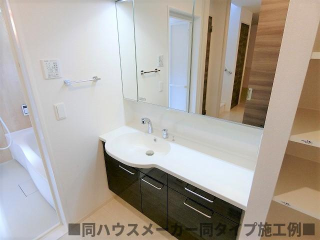 セントラルコートⅡの洗面所