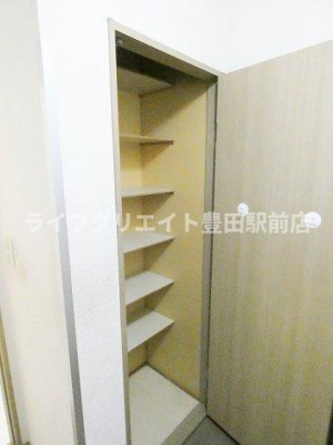 【設備】 | OMTERRCE日野